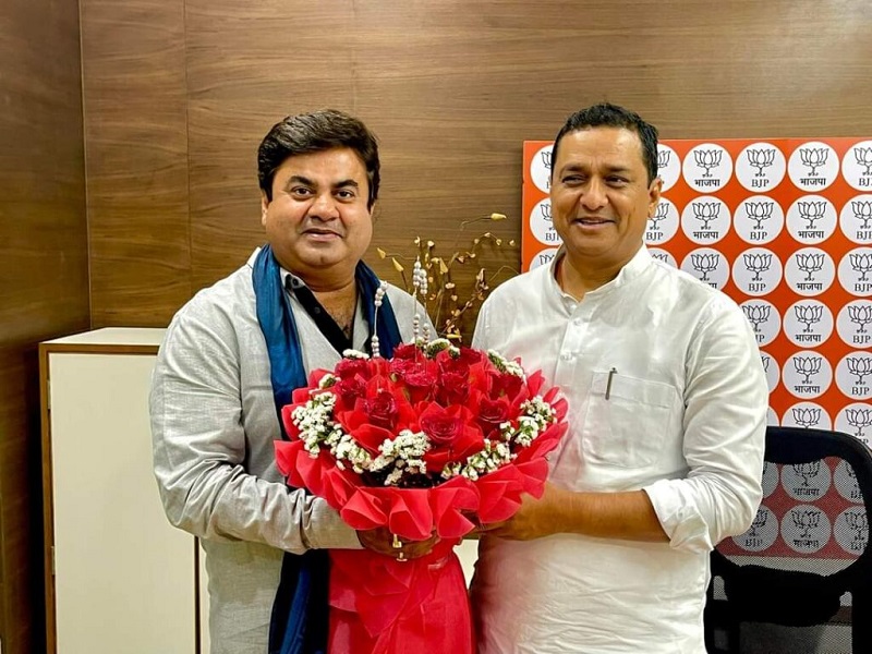 राज्यसभा सांसद Anil Baluni से दिल्ली में मिले निर्दलीय विधायक उमेश कुमार। राज्यसभा सांसद Anil Baluni से दिल्ली में मिले निर्दलीय विधायक उमेश कुमार।