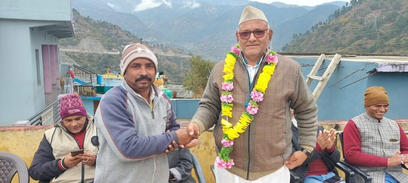 धनोल्टी विधानसभा का विकास कांग्रेस की सरकार में ही संभव : जोत सिंह बिष्ट ! धनोल्टी विधानसभा का विकास कांग्रेस की सरकार में ही संभव : जोत सिंह बिष्ट !
