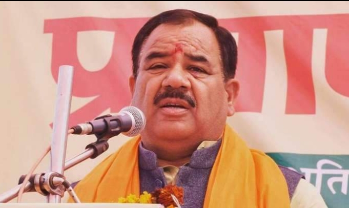 उत्तराखंड राजनीति से बड़ी खबर, धामी कैबिनेट से मंत्री हरक सिंह रावत को निकाला गया