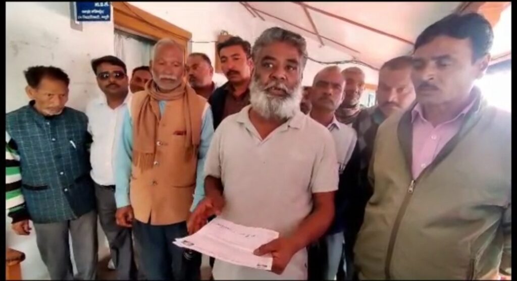 वाल्मीकि समाज उत्थान सभा की पर्यावरण पर्यवेक्षक के रिक्त पदों पर सीधी भर्ती पर रोक लगाए जाने की मांग| NIU