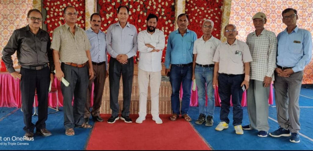 उत्तराखंड में नए राजनीतिक दल की सुगबुगाहट हुई तेज, इन संगठनों की एक वेडिंग प्वाइंट में हुई बैठक। NIU
