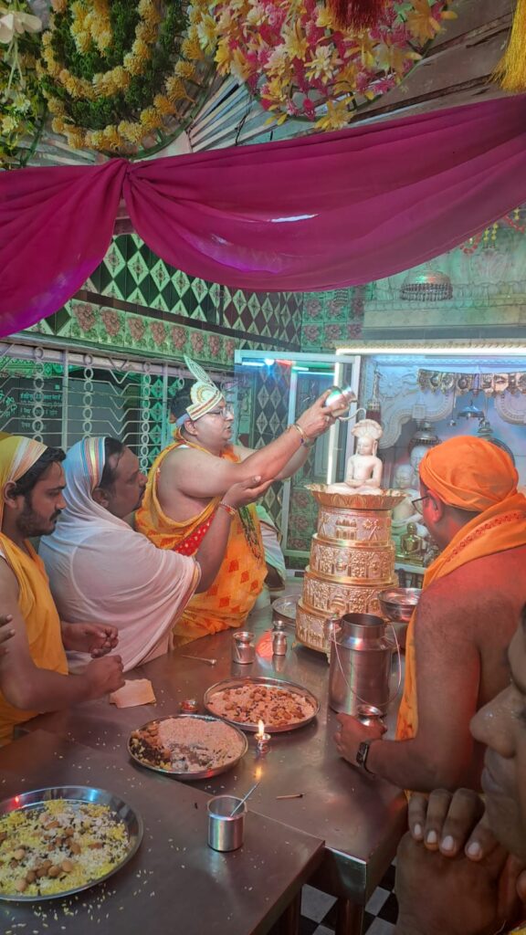 23वें तीर्थंकर भगवान पारसनाथ का मोक्ष कल्याण निर्माण महोत्सव बड़ी धूमधाम व हर्षोल्लास के साथ देहरादून में मनाया गया। NIU