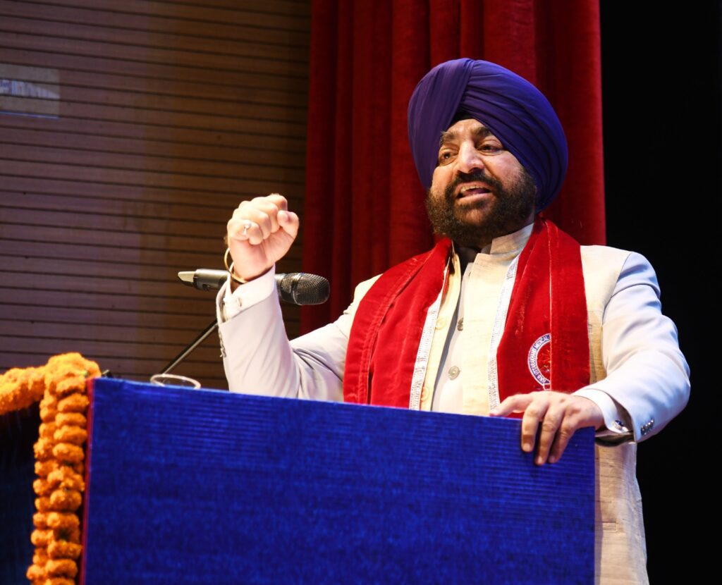 राज्यपाल ने प्रदेशवासियों को संस्कृत सप्ताह की शुभकामनाएं दीं, संस्कृत भाषा में विश्व-कल्याण की भावना निहित है- राज्यपाल । NIU राज्यपाल ने प्रदेशवासियों को संस्कृत सप्ताह की शुभकामनाएं दीं, संस्कृत भाषा में विश्व-कल्याण की भावना निहित है- राज्यपाल । NIU