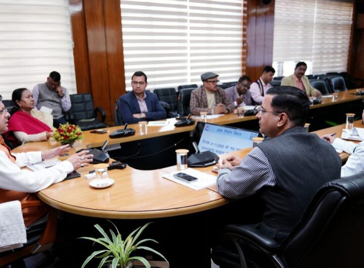 30 नवंबर तक सड़कों को गड्ढ़ा मुक्त न बनाने वाले अफसरों पर होगी सख्त कार्रवाई। NIU
