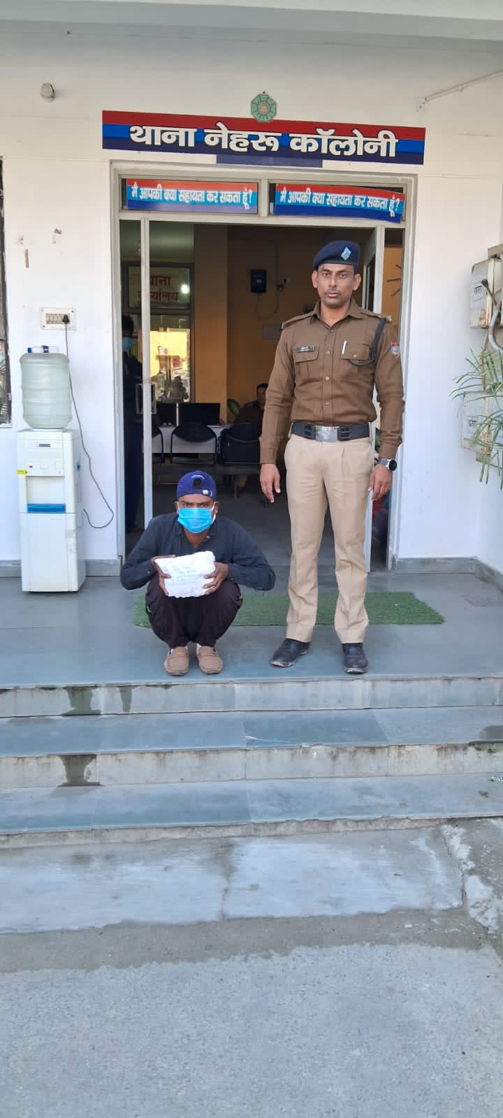 नशा तस्करों के विरुद्व दून पुलिस की लगातार कार्यवाही जारी, यहां मिला गांजा । NIU नशा तस्करों के विरुद्व दून पुलिस की लगातार कार्यवाही जारी, यहां मिला गांजा । NIU