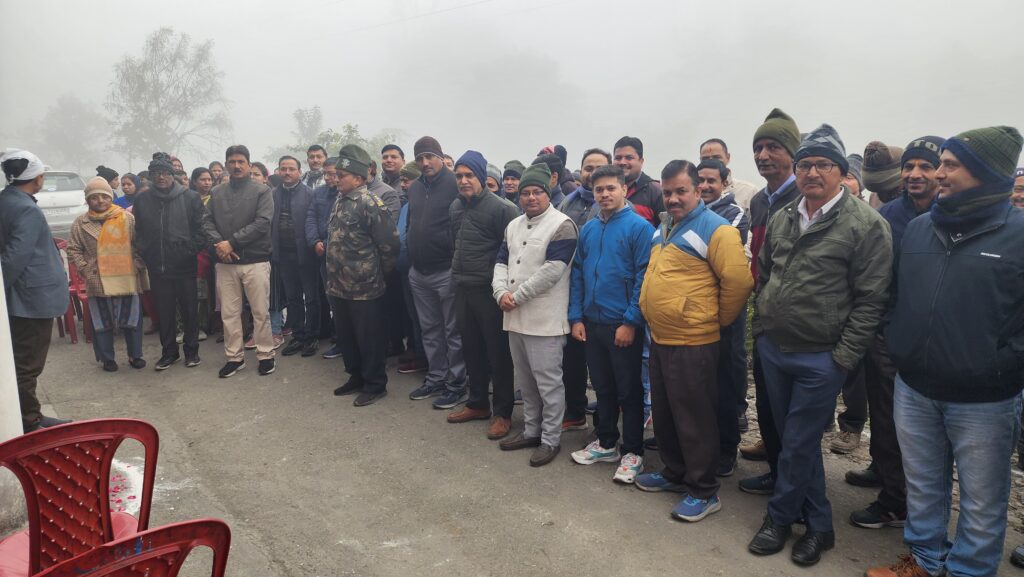 नैनीताल दुग्ध संघ ने भी गणतन्त्र दिवस पर किया झण्डारोहण, सांस्कृतिक कार्यक्रम की रही धूम । NIU