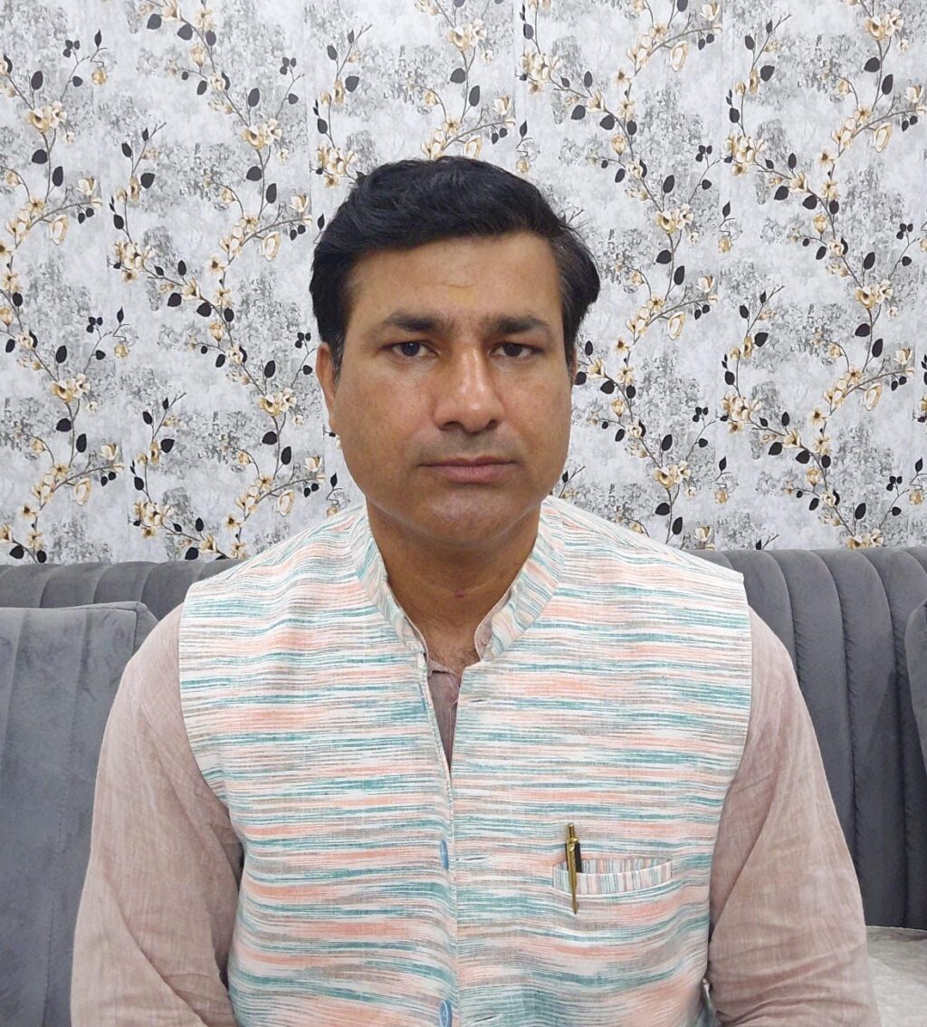 ऊर्जा प्रदेश में बिजली-पानी के लिए बिलख रही है जनता, महज दीवारें पोतने से ही स्मार्ट सिटी नही बनेगा दून :- रविंद्र सिंह आनंद । NIU ऊर्जा प्रदेश में बिजली-पानी के लिए बिलख रही है जनता, महज दीवारें पोतने से ही स्मार्ट सिटी नही बनेगा दून :- रविंद्र सिंह आनंद । NIU