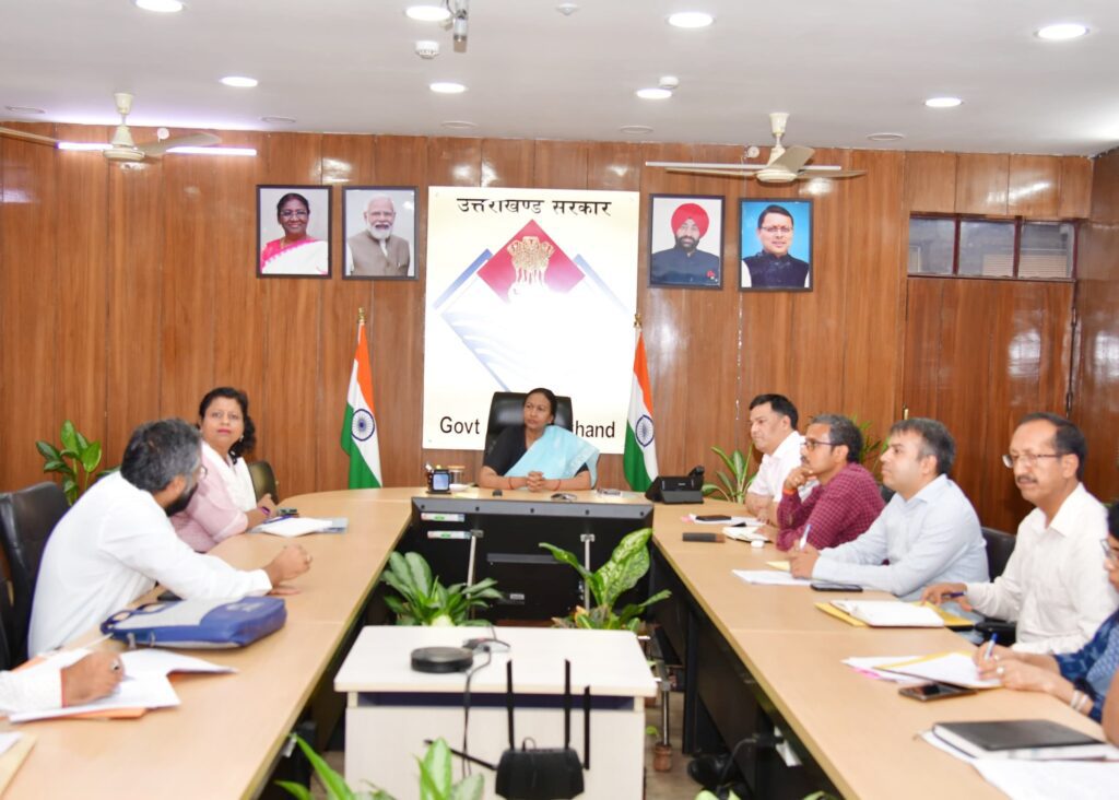 विधानसभा गैरसैंण की बाउण्ड्री वॉल, मेन गेट तथा पंतनगर एयरपोर्ट विस्तारीकरण की प्रक्रिया को त्वरित करने के CS ने दिए निर्देश l NIU विधानसभा गैरसैंण की बाउण्ड्री वॉल, मेन गेट तथा पंतनगर एयरपोर्ट विस्तारीकरण की प्रक्रिया को त्वरित करने के CS ने दिए निर्देश l NIU