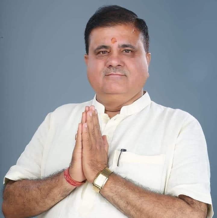 निकाय आरक्षण पर आपत्तियां उचित फोरम से बाहर उठाई तो होगी कार्यवाही, बयानबाजी के बजाय शहरी विकास विभाग में दिया जाए सुझाव: भट्ट । NIU निकाय आरक्षण पर आपत्तियां उचित फोरम से बाहर उठाई तो होगी कार्यवाही, बयानबाजी के बजाय शहरी विकास विभाग में दिया जाए सुझाव: भट्ट । NIU