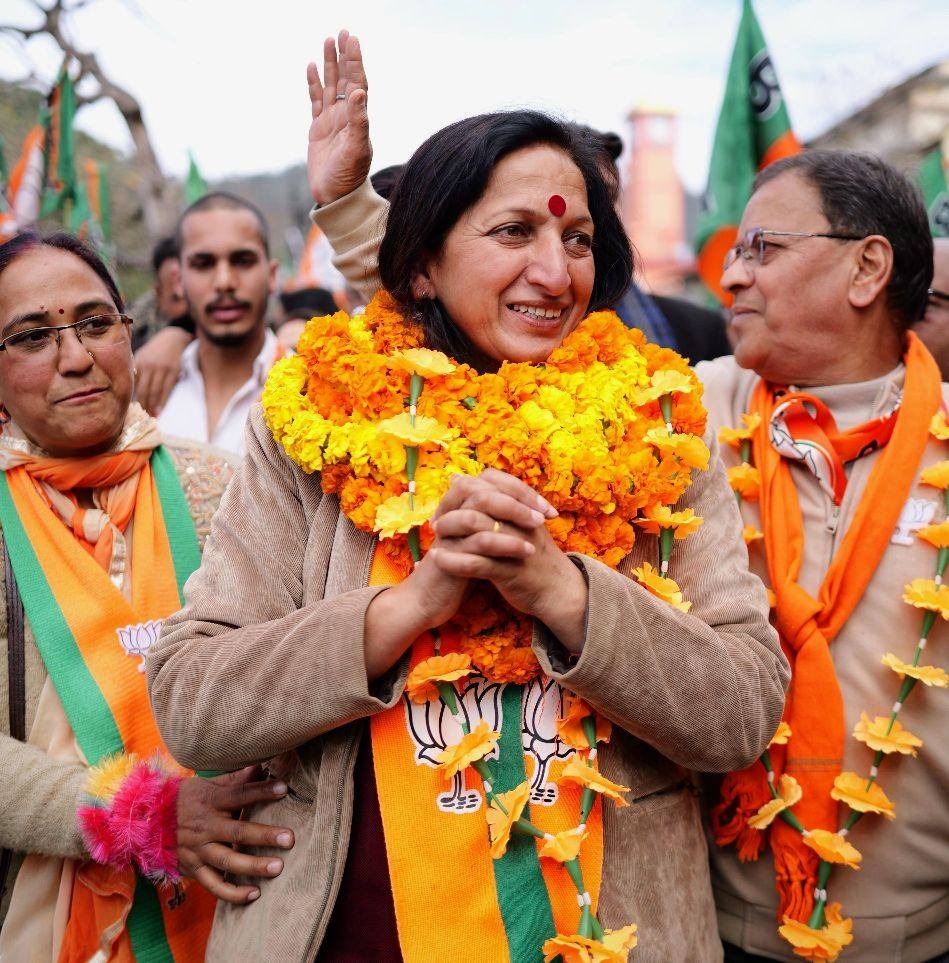 मसूरी नगर पालिका परिशद के चुनाव में खिला कमल, भाजपा की प्रत्याषी मीरा सकलानी ने 312 मतो से हासिल की जीत