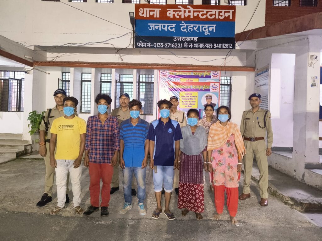 दून पुलिस को मिली बडी सफलता, देहरादून में अवैध रूप से निवास कर रहे 5 बांग्लादेशी गिरफ्तार । NIU