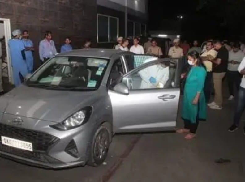 सामूहिक आत्महत्या से दहला उत्तराखंड, कर्ज में डूबे एक ही परिवार के सात लोगों ने की आत्महत्या । NIU सामूहिक आत्महत्या से दहला उत्तराखंड, कर्ज में डूबे एक ही परिवार के सात लोगों ने की आत्महत्या । NIU