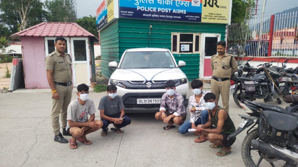 “आपरेशन लगाम“ के अन्तर्गत दून पुलिस की कड़ी कार्यवाही, एक सप्ताह में वसूला 12,46,690रू का जुर्माना। NIU “आपरेशन लगाम“ के अन्तर्गत दून पुलिस की कड़ी कार्यवाही, एक सप्ताह में वसूला 12,46,690रू का जुर्माना। NIU