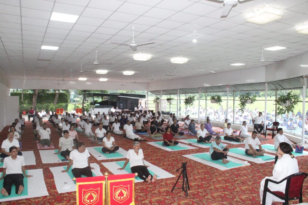 उत्तराखंड सब एरिया ने 11वें अंतर्राष्ट्रीय योग दिवस 2025 को उत्साहपूर्वक मनाया, ब्रह्माकुमारी इंटरनेशनल ने दिया सहयोग । NIU उत्तराखंड सब एरिया ने 11वें अंतर्राष्ट्रीय योग दिवस 2025 को उत्साहपूर्वक मनाया, ब्रह्माकुमारी इंटरनेशनल ने दिया सहयोग । NIU