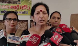 मसूरी गर्ग डिस्पेंसरी का निर्माण को लेकर पालिकाध्यक्ष मीरा सकलानी का बडा बयान, कहा हर हाल में बनेगी गग डिस्पेंसरी, राजनीति की नही चढने देगे भेट