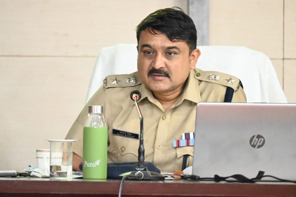 पवन सेमवाल ने कैसी की उत्तराखंड की महिलाओं के विरुद्ध अभद्र टिप्पणी? प्रशासन पर लगा सेमवाल की आवाज दबाने का आरोप। NIU पवन सेमवाल ने कैसी की उत्तराखंड की महिलाओं के विरुद्ध अभद्र टिप्पणी? प्रशासन पर लगा सेमवाल की आवाज दबाने का आरोप। NIU