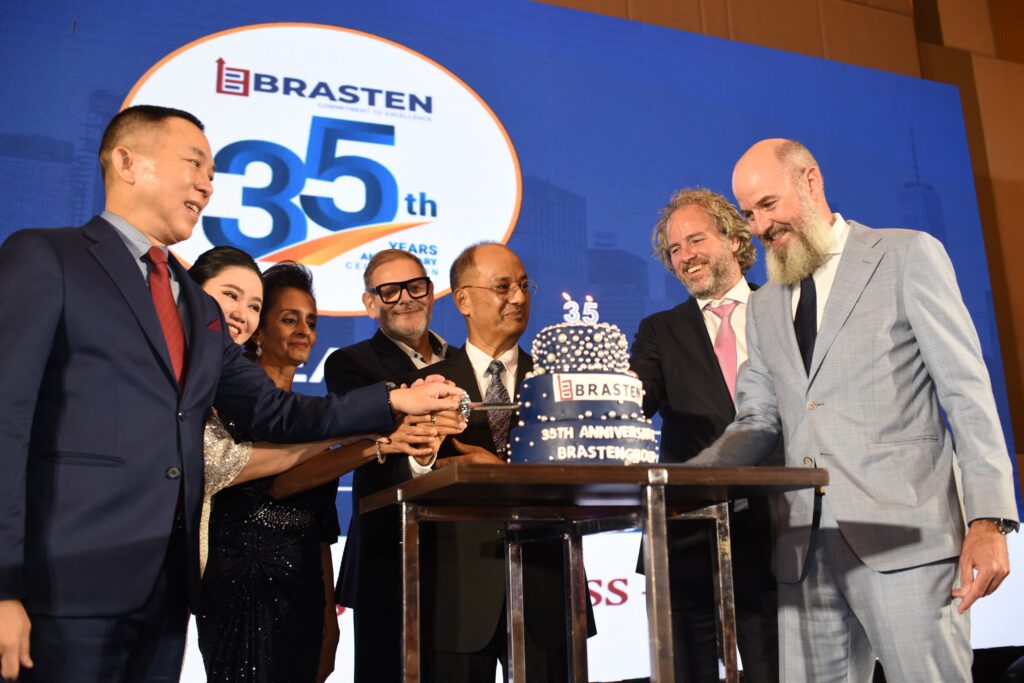 ब्रास्टन ग्रुप ने पूरे किए 35 साल, बैकॉक में मनाया जश्न, डॉ एके काला के नेतृत्व में वैश्विक स्तर पर हुआ कंपनी का विस्तार । NIU