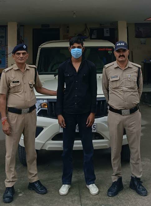 दुष्कर्म के आरोपी को दून पुलिस ने किया गिरफ्तार, सुरागरसी/ पतारसी करते हुए मुखबिर की सूचना पर मिली सफलता। NIU