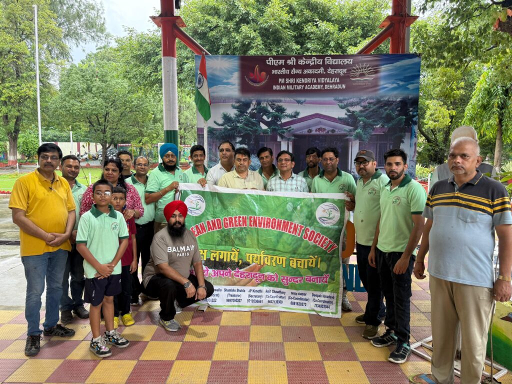 क्लीन एंड ग्रीन एनवायरमेंट संस्था ने किया वृक्षारोपण, KV IMA में 80 से अधिक पौधे किए गए रोपित । NIU