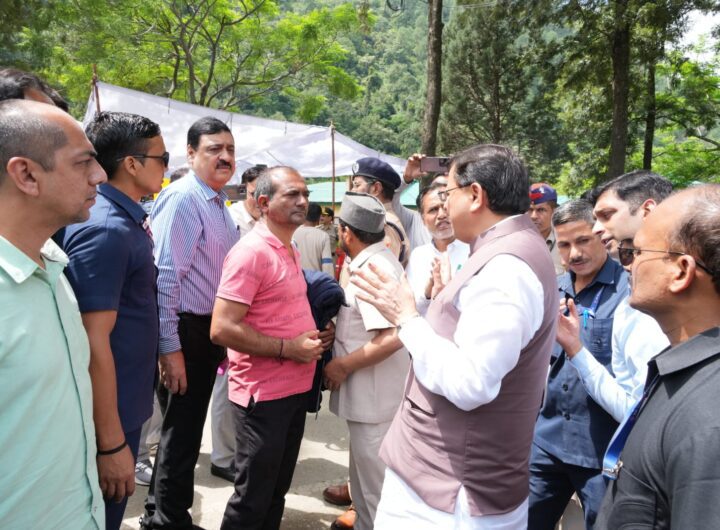 धराली: क्षतिग्रस्त मकानों के लिए तत्काल 5 लाख की मदद, पुनर्वास और आजीविका सुदृढ़ीकरण हेतु एक सफ्ताह में कमेटी देगी रिपोर्ट। NIU