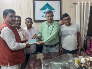 नैनीताल दुग्ध संघ ने कामगारों के मानदेय में की भारी वृद्धि