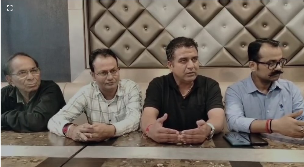 मसूरी में कांग्रेस का आरोप ,धराली आपदा में फोटोशूट में उलझी भाजपा सरकार, चुनाव आयोग मोदी सरकार की बनी कठपुतली