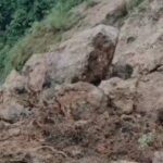 मसूरी में भूस्खलन से कार्ट मैकेंज़ी रोड बंद, आवाजाही ठप, घंटों तक फंसे रहे लोग