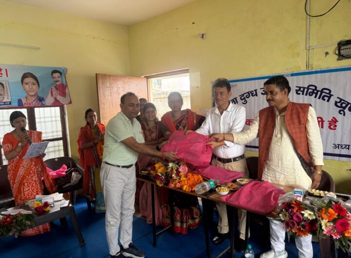 नैनीताल दुग्ध संघ के तत्वावधान में नई दुग्ध समिति का उद्घाटन और बोनस वितरण, सैकड़ों उत्पादकों ने लिया लाभ