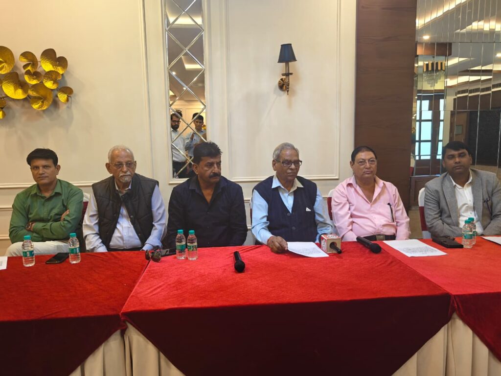 महिला क्रिकेट का दून में होगा महासंग्राम, विदेश से भी पहुंची टीम, जानिए क्या है शेड्यूल । NIU