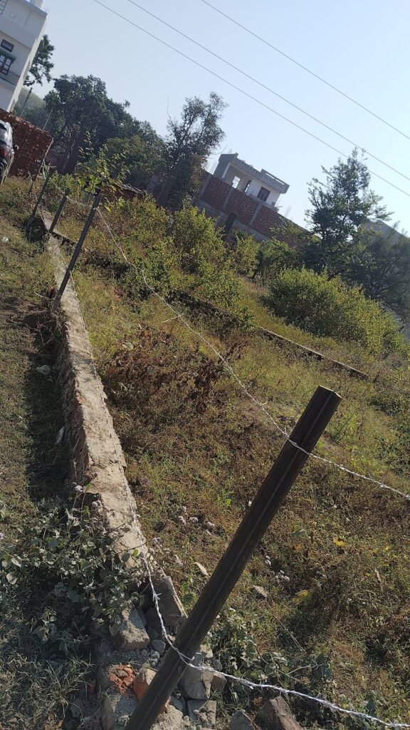 आर ए कंस्ट्रक्शन की जमीन पर जबरन कब्जा और पुलिस की खामोशी का मामला स्थानीय प्रशासनिक तंत्र की निष्क्रियता और संभावित प्रभावशाली लोगों के संरक्षण की तरफ गंभीर सवाल उठाता है । NIU