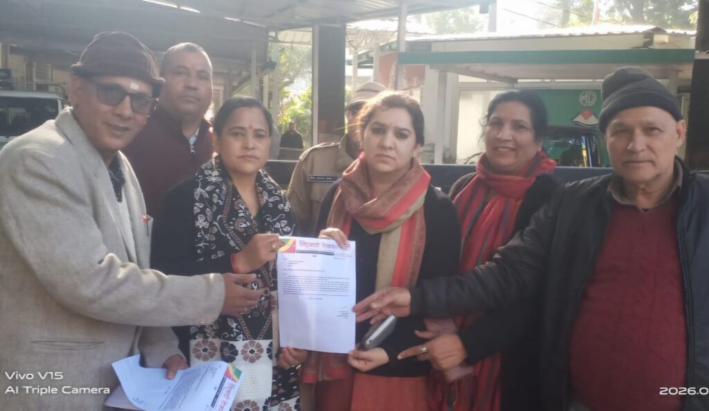 ऋषिकेश में गिरफ्तार योगेश डिमरी व सुदेश भट्ट की रिहाई की मांग, राष्ट्रवादी रीजनल पार्टी ने मुख्यमंत्री हेतु सौंपा ज्ञापन । NIU
