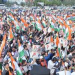 उत्तराखंड कांग्रेस का ‘ऐतिहासिक’ राजभवन कूच: हजारों कार्यकर्ताओं ने घेरा, हाथी बड़कला पर धक्कामुक्की, भाजपा ने साधा निशाना । NIU