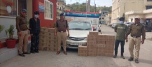 SSP देहरादून की सख्ती का असर, पुलिस चैकिंग में पकड़ी गई भारी मात्रा में अंग्रेजी/देशी शराब । NIU