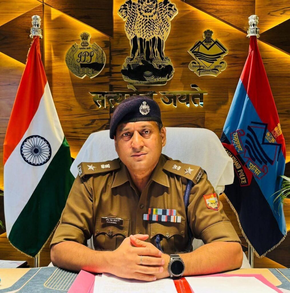 देहरादून में दून पुलिस का ‘ऑपरेशन क्रैकडाउन’: संदिग्धों में हड़कंप, 73 गिरफ्तारियां । NIU