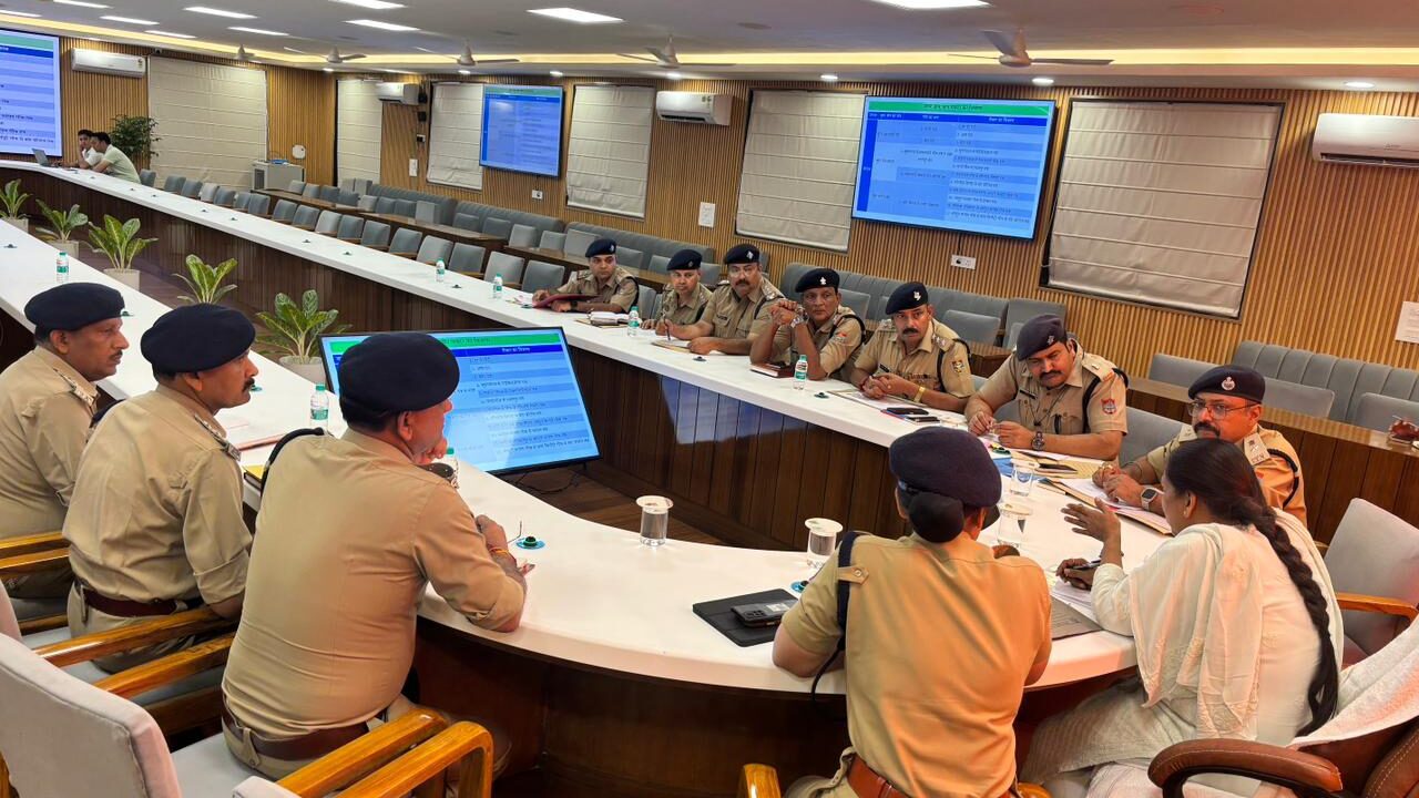 चारधाम यात्रा-2026 को लेकर IG पी एंड एम, विम्मी सचदेवा ने हरिद्वार में यात्रा व्यवस्थाओं का लिया जायजा । NIU