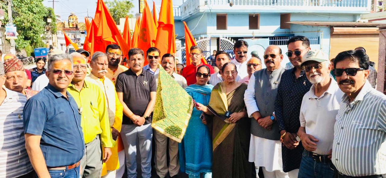 राजधानी देहरादून में धूमधाम से निकली भगवान परशुराम प्रकटोत्सव शोभायात्रा, 50 वर्षों से नियमित निकल रही शोभायात्रा । NIU