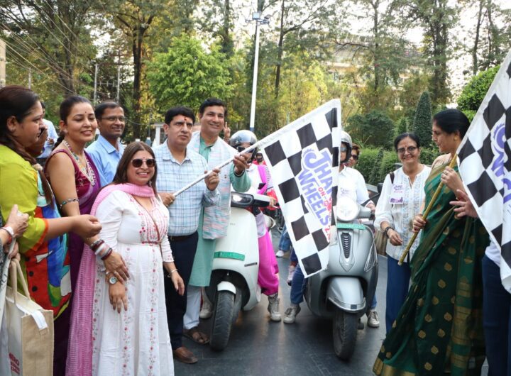 महिला सुरक्षा के संदेश के साथ निकली “झांसी ऑन व्हील्स 2.0”, तेजस्विनी चैरिटेबल ट्रस्ट ने मनाया 5 वर्ष पूर्ण होने का उत्सव । NIU