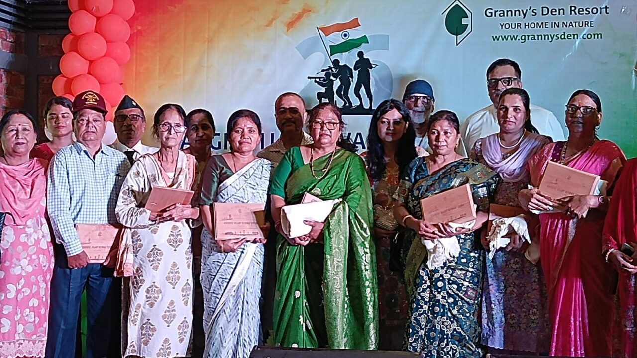 ग्रैनीज़ डेन रिज़ॉर्ट में कारगिल विजय दिवस पर शहीदों को भावभीनी श्रद्धांजलि, वीर सैनिकों, वीर नारियों और पूर्व सैन्य अधिकारियों का हुआ सम्मान, देशभक्ति से गूंजा पूरा परिसर। NIU 