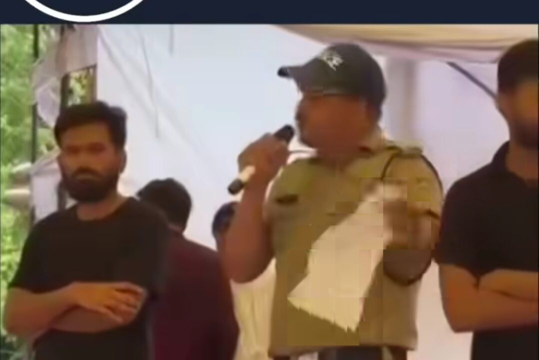 GenZ आंदोलन में नौकरी छोड़ने वाले पुलिसकर्मी शेर सिंह की असल कहानी, गरीबों की जमीन हड़पने का है माहिर, पढ़ें पूरी खबर। NIU