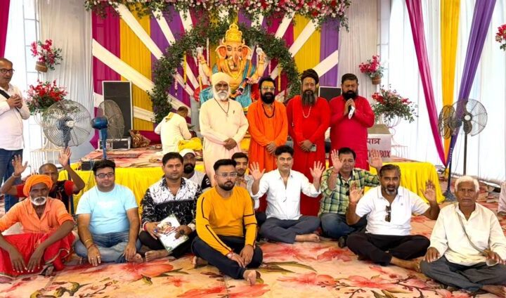 ननिहाल में विराजे गणपति, दक्षेश्वर महादेव मंदिर में विधिवत हुई प्रतिमा स्थापना