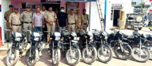 पुलिस के हत्थे चढ़ा शातिर वाहन चोर