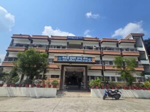 धामी सरकार की पहल से जरूरतमंद बच्चों के लिए संवर रहा सुरक्षित आशियाना,छत पर सौर ऊर्जा, कमरों में ठंडी हवा और बच्चों के सपनों को नई उड़ान । NIU
