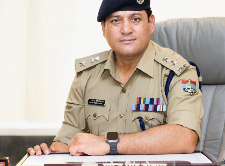 एसएसपी दून के नेतृत्व में अपराधियों पर सख्त दून पुलिस, को-ऑपरेटिव बैंक में लाखों का गबन करने वाला दून पुलिस की गिरफ्त में । NIU