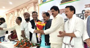 कैंट विधानसभा में कांग्रेस का “परिवर्तन महासम्मेलन” भाजपा के गढ़ में कांग्रेस की सेंधमारी, या फिर जनता चाहती है बदलाव?। NIU