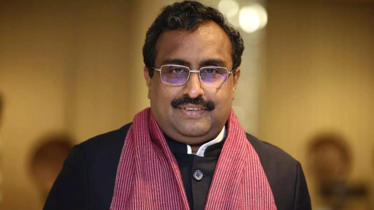 बिग ब्रेकिंग: भाजपा ने उत्तराखंड में नियुक्त किए नए प्रभारी। NIU बिग ब्रेकिंग: भाजपा ने उत्तराखंड में नियुक्त किए नए प्रभारी। NIU
