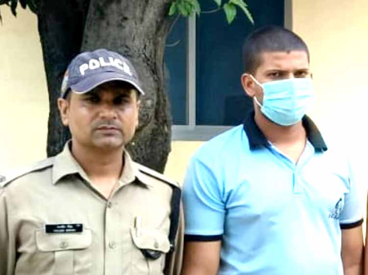 चोरी के जेवर दिल्ली की गोल्ड लोन कंपनी में रखकर लिया ऋण, पुलिस ने किया बरामद