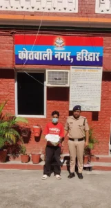अवैध शराब के कारोबार पर हरिद्वार पुलिस का प्रहार, 02 तस्कर दबोचे अवैध शराब के कारोबार पर हरिद्वार पुलिस का प्रहार, 02 तस्कर दबोचे