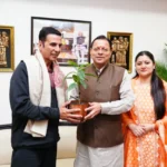सीएम धामी से अक्षय कुमार ने मुलाकात कर उत्तराखण्ड की फिल्म इंडस्ट्री को लेकर बड़ी चर्चा की
