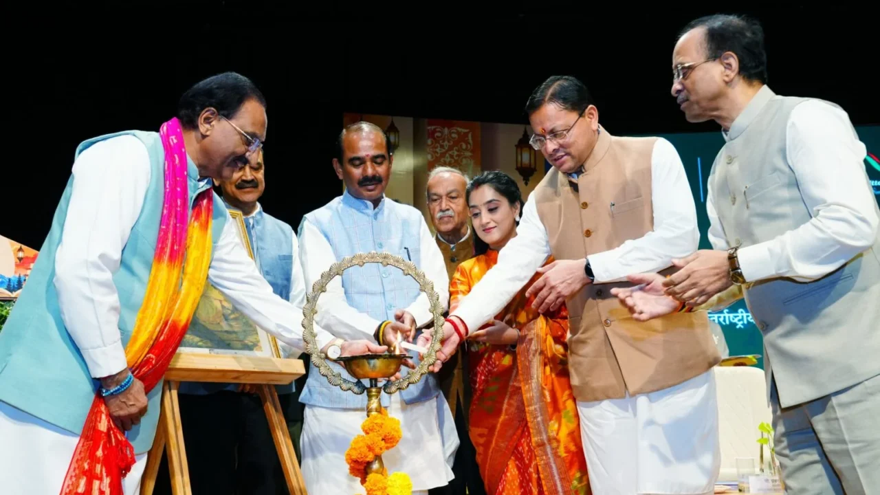 मुख्यमंत्री श्री पुष्कर सिंह धामी ने अंतरराष्ट्रीय महोत्सव- 2026 के समापन समारोह में किया प्रतिभाग