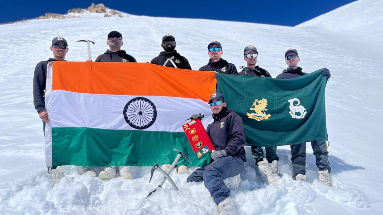 कुमाऊँ स्काउट्स ने जीता दिल,फतह किया दारमा पर्वत,पर्वतारोहण अभियान के साथ चिकित्सा शिविर, वृक्षारोपण और पर्यावरण संरक्षण का दिया संदेश । NIU